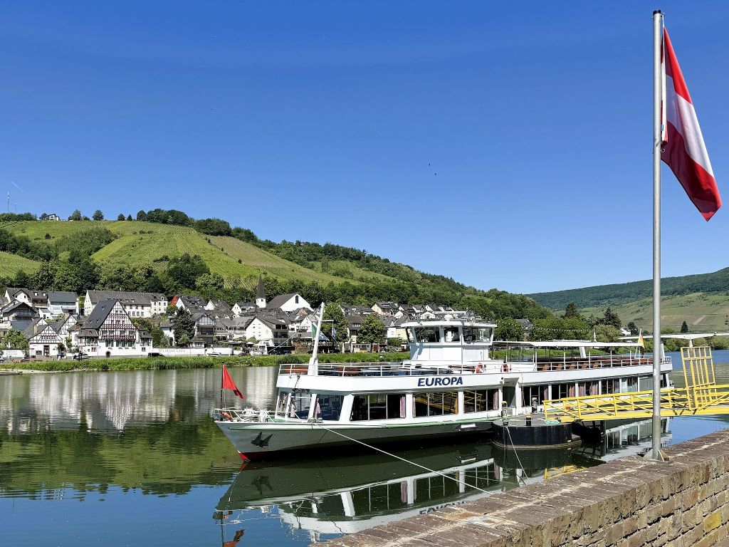 Moselschiff Stadt Zell - Urlaub an der Mosel in Haus Moselwelt