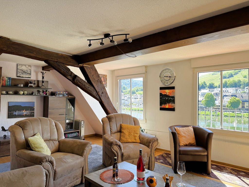 Wohnzimmer Ferienwohnung Anton