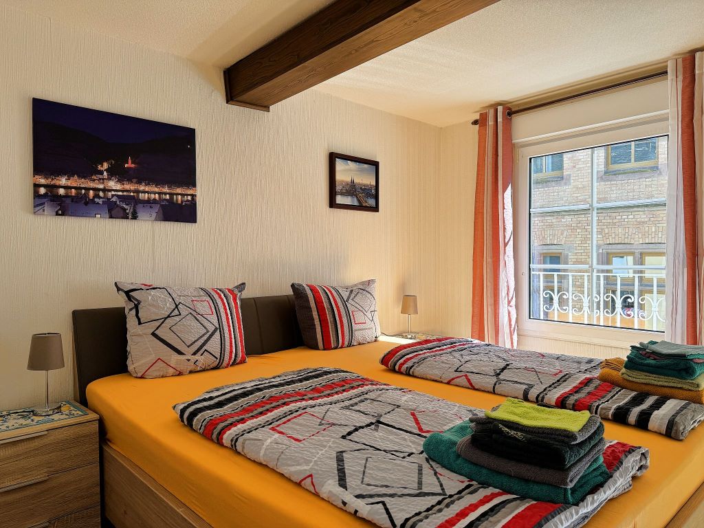 Schlafzimmer 2 mit Doppelbett